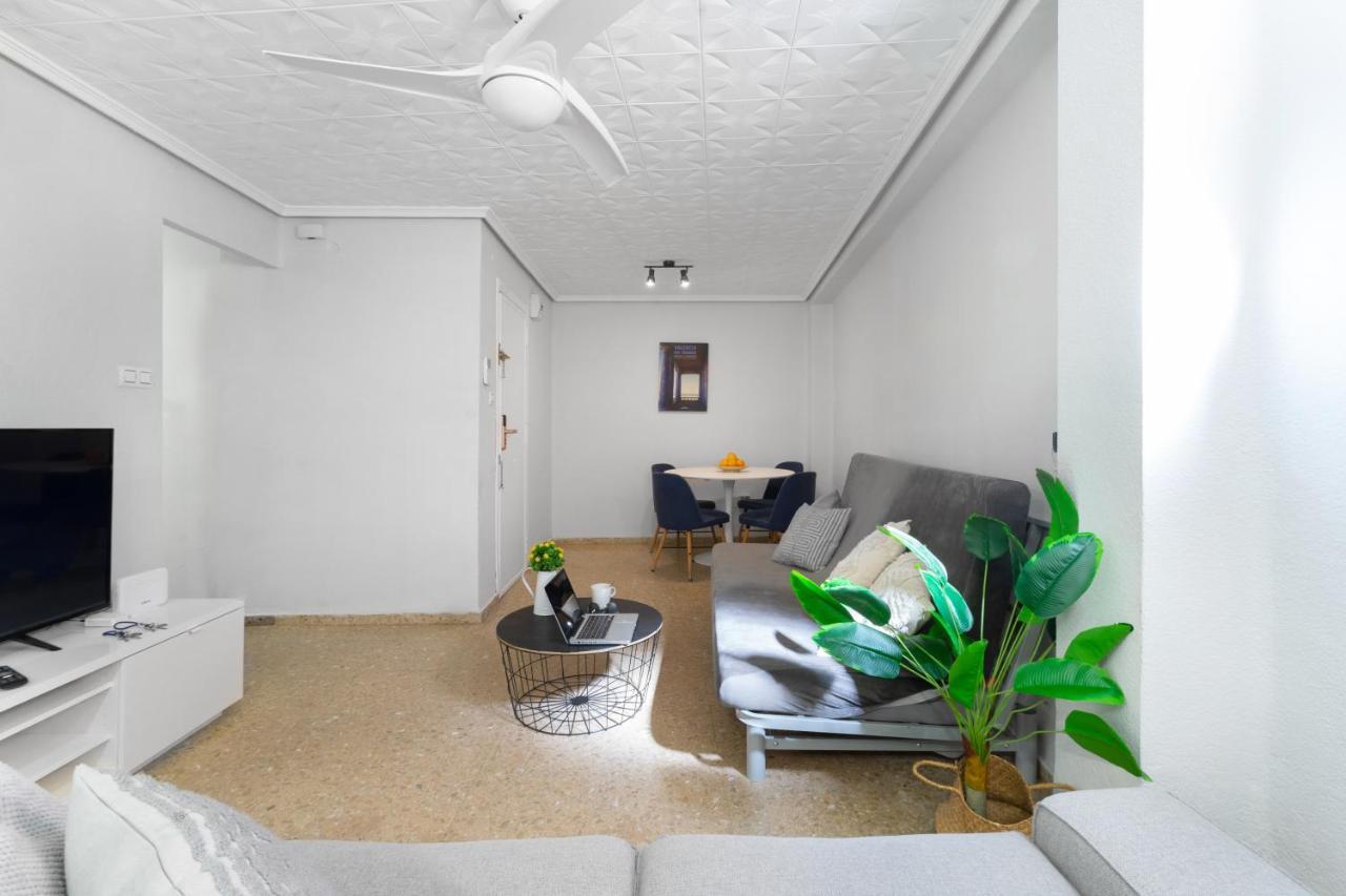 Apartamento Con Ubicacion Ideal: Playa Y Centro Apartment Valencia Exterior photo